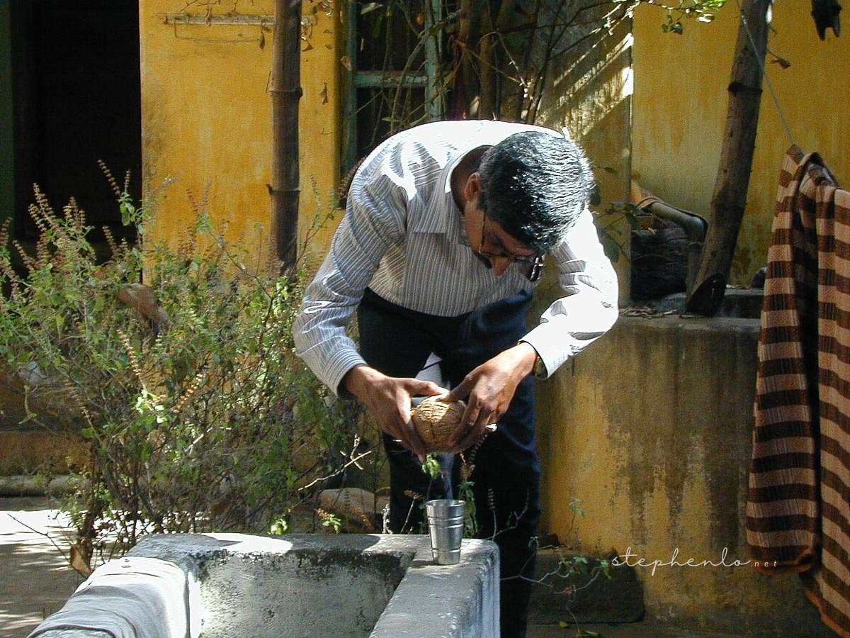 20020406-055
