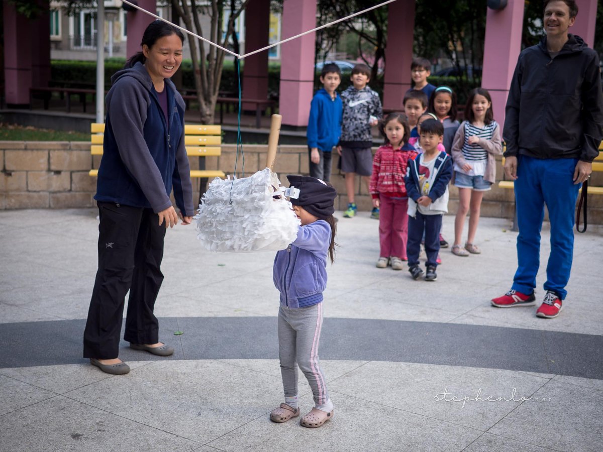Hello Kitty Piñata