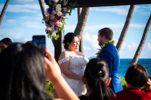 Wowee Maui!